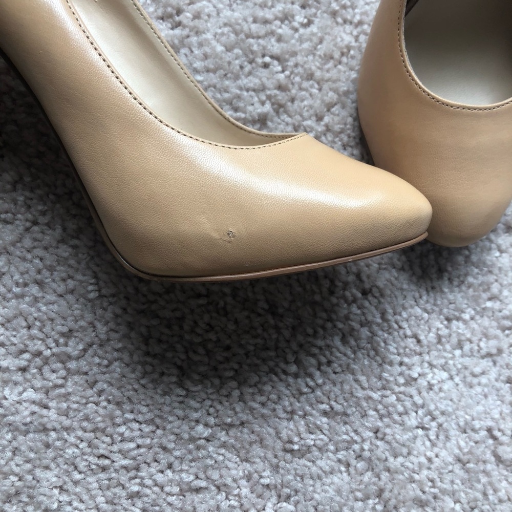 High Heels - Picture 4 of 4